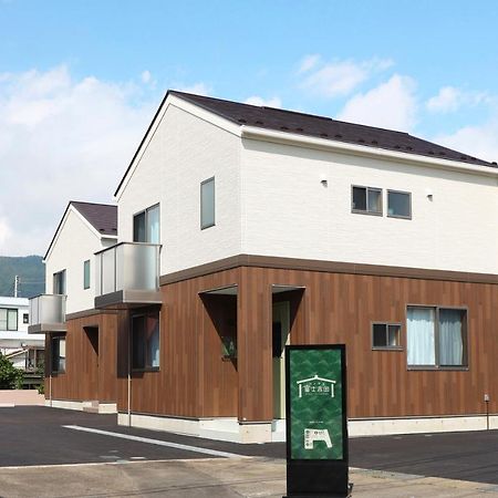 Villas Фудзиёсида Экстерьер фото